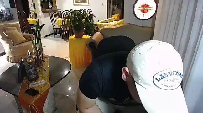 Snapshot of pitbullveryhot chatting on February 20, 2025, 7:01 am pitbullveryhot online show from February 20, 2025, 7:01 am