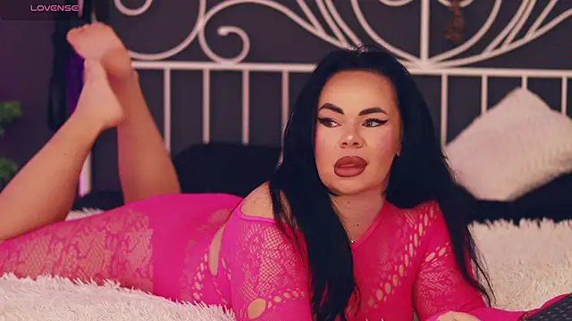 Snapshot of MissLilaa chatting on November 26, 2025, 4:40 pm MissLilaa online show from November 26, 2025, 4:40 pm