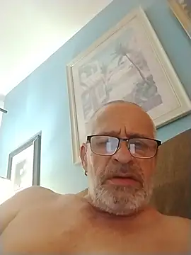 geilerschwanz64 online show from June 4, 2026, 5:06 pm