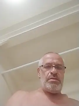 Snapshot of geilerschwanz64 chatting on July 16, 2026, 5:54 pm geilerschwanz64 online show from July 16, 2026, 5:54 pm