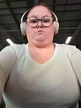 Tallulah-mae-xoxox online show from January 6, 2026, 3:05 pm