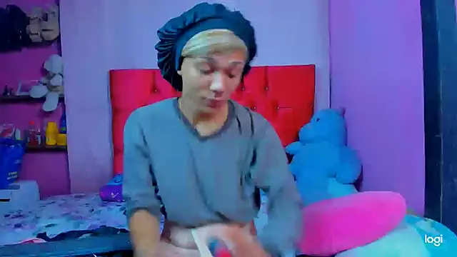 StassieBell online show from February 21, 2026, 7:10 am