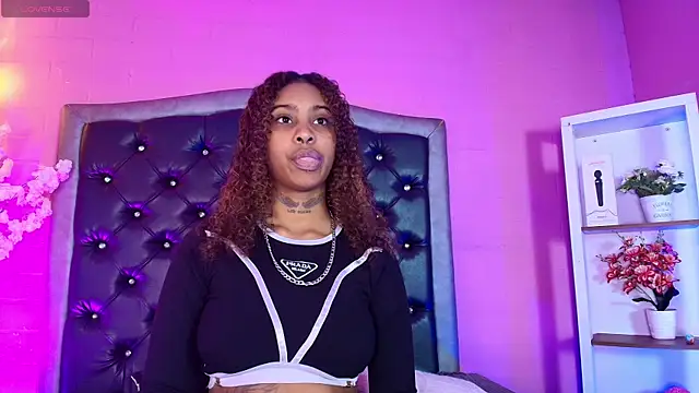 Triipsy online show from December 22, 2025, 7:36 pm