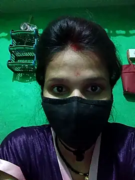 Hoty girl 143 online show from February 16, 2026, 6:28 pm