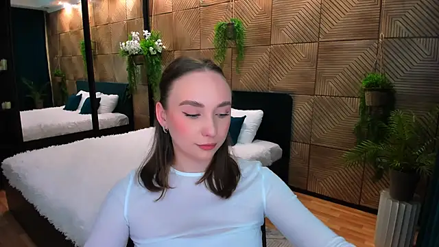 Snapshot of TrueReincarnation chatting on November 15, 2025, 5:50 pm TrueReincarnation online show from November 15, 2025, 5:50 pm