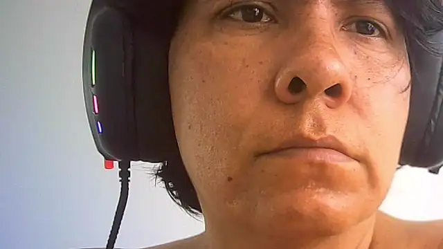 jimmykein 1 online show from October 19, 2025, 7:05 pm