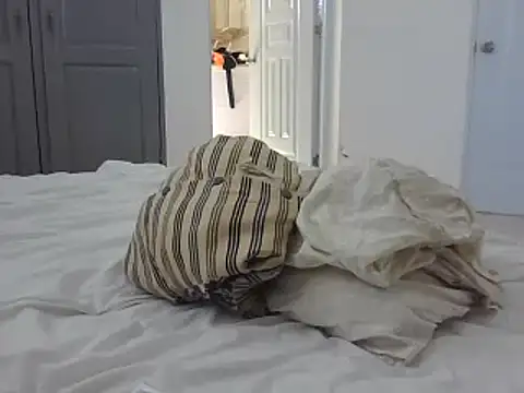 Snapshot of adele-33 chatting on March 1, 2025, 7:15 pm adele-33 online show from March 1, 2025, 7:15 pm