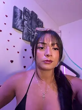 missycanoo online show from April 17, 2026, 8:22 pm