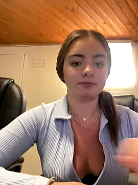 Snapshot of imlindapink chatting on October 2, 2025, 3:15 pm imlindapink online show from October 2, 2025, 3:15 pm