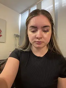 Snapshot of imlindapink chatting on September 30, 2025, 3:51 pm imlindapink online show from September 30, 2025, 3:51 pm