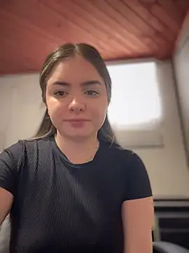 Snapshot of imlindapink chatting on November 3, 2025, 5:16 pm imlindapink online show from November 3, 2025, 5:16 pm