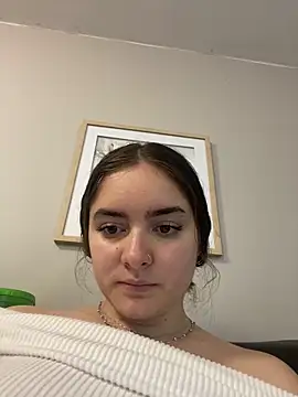 Snapshot of imlindapink chatting on March 18, 2025, 8:05 pm imlindapink online show from March 18, 2025, 8:05 pm