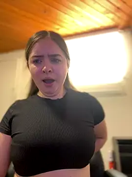 Snapshot of imlindapink chatting on November 22, 2025, 6:51 pm imlindapink online show from November 22, 2025, 6:51 pm