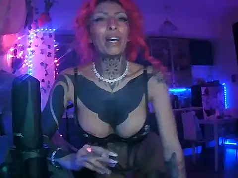 bambolinaofficial online show from March 1, 2026, 9:15 pm