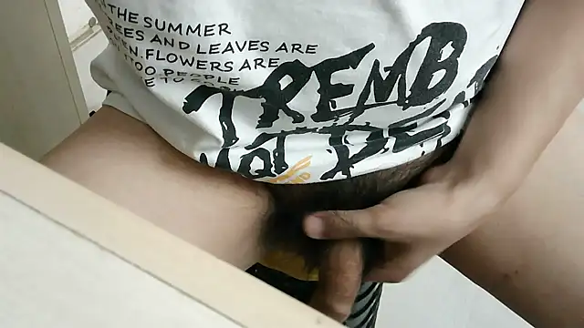 Snapshot of XiaoGuoGuo284512 chatting on October 31, 2025, 10:16 pm XiaoGuoGuo284512 online show from October 31, 2025, 10:16 pm