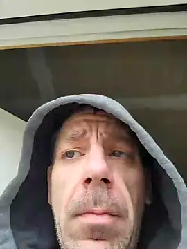 MaxJr8008 online show from January 1, 2025, 7:43 pm