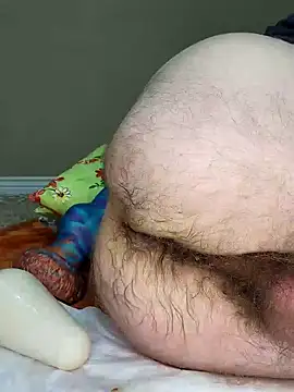 MaxJr8008 online show from December 1, 2024, 4:34 pm