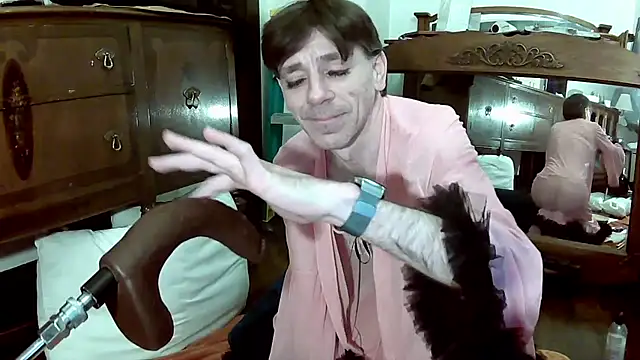 Snapshot of MaxJr8008 chatting on February 15, 2026, 7:09 am MaxJr8008 online show from February 15, 2026, 7:09 am