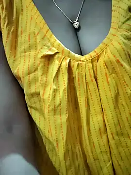 Hot mahak05 online show from February 7, 2025, 9:16 am