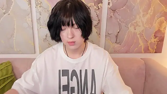 Snapshot of fiamoory chatting on November 26, 2025, 8:03 am fiamoory online show from November 26, 2025, 8:03 am