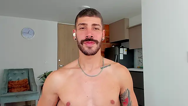 Guyinthemountain online show from January 7, 2025, 4:16 pm