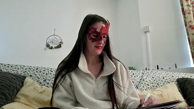 Snapshot of LexiSnowUK chatting on December 4, 2025, 12:37 pm LexiSnowUK online show from December 4, 2025, 12:37 pm