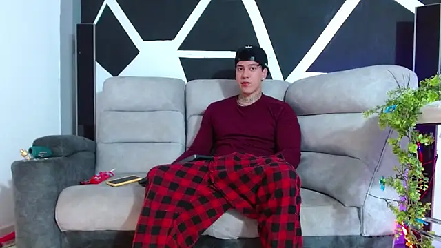 JUSTIN FULLER1 online show from November 15, 2025, 3:16 pm