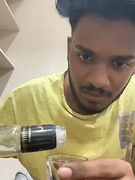 Snapshot of PRASADREDDY_HYD chatting on December 17, 2025, 5:18 pm PRASADREDDY HYD online show from December 17, 2025, 5:18 pm