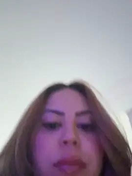 lariic online show from March 8, 2026, 9:18 pm