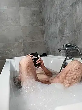 bogland33 online show from April 19, 2026, 8:15 am