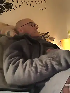 bogland33 online show from January 6, 2026, 7:07 pm