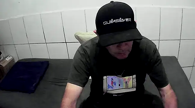 Snapshot of pierdona chatting on March 21, 2025, 8:08 pm pierdona online show from March 21, 2025, 8:08 pm