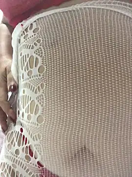 ahross online show from April 18, 2026, 10:10 pm