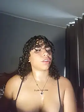 Snapshot of MimiRodriguez chatting on June 3, 2026, 4:44 pm MimiRodriguez online show from June 3, 2026, 4:44 pm