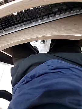 Chrissex7 online show from April 15, 2026, 9:37 pm