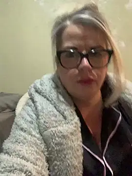curvy-Ruby-Uk online show from January 5, 2025, 6:56 am