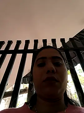 Snapshot of Rihana_Baby chatting on December 5, 2024, 5:32 am Rihana Baby online show from December 5, 2024, 5:32 am