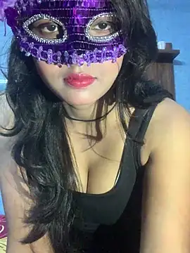 Snapshot of Rihana_Baby chatting on February 14, 2025, 5:36 pm Rihana Baby online show from February 14, 2025, 5:36 pm