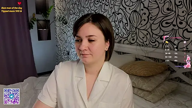 ZaraCrumpton online show from January 16, 2025, 10:53 am