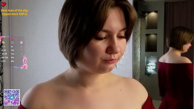 ZaraCrumpton online show from January 9, 2025, 2:07 pm