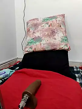 Snapshot of paula_thompson2 chatting on September 21, 2025, 9:58 am paula thompson2 online show from September 21, 2025, 9:58 am