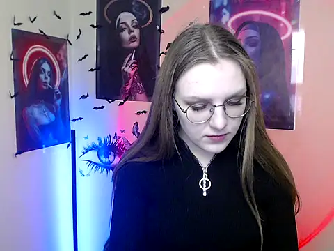 Snapshot of _AlMamiyy_ chatting on November 7, 2025, 1:26 pm AlMamiyy online show from November 7, 2025, 1:26 pm