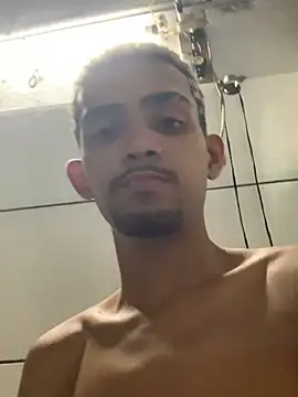 moreninhoP online show from January 1, 2025, 5:33 am