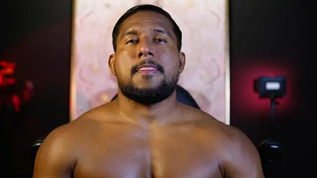 CallumMuscle online show from October 17, 2025, 5:37 pm