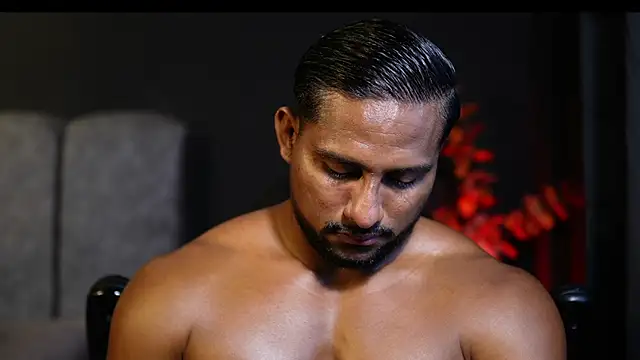 CallumMuscle online show from November 22, 2025, 3:00 pm