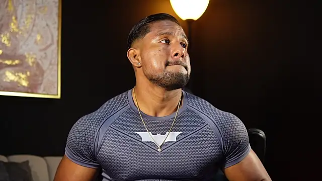 CallumMuscle online show from April 18, 2026, 9:55 am