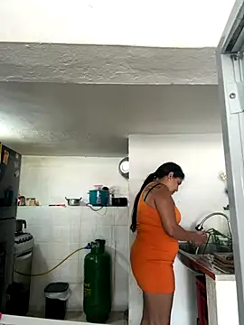 Snapshot of siri_duque chatting on November 5, 2025, 2:20 pm siri duque online show from November 5, 2025, 2:20 pm