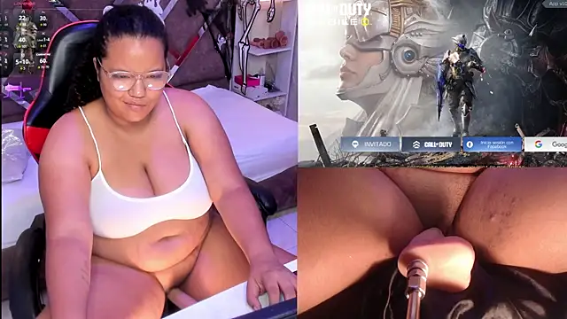 Snapshot of MhiaRey chatting on October 25, 2025, 12:39 pm MhiaRey online show from October 25, 2025, 12:39 pm