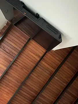 Leo bunny hot online show from February 25, 2026, 5:24 pm