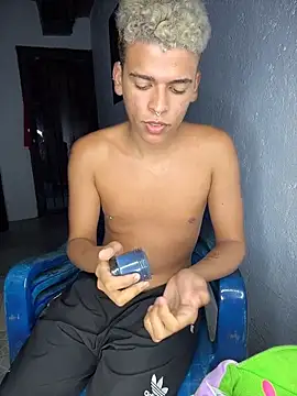 Leo bunny hot online show from March 26, 2026, 3:27 am